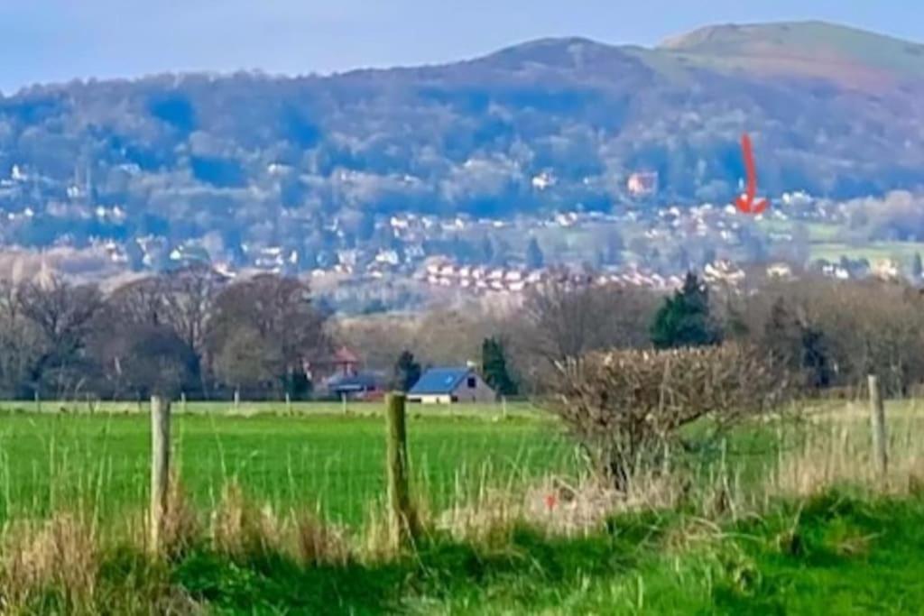 Malvern Wells Charming Malvern Cottage With Outstanding Views מראה חיצוני תמונה